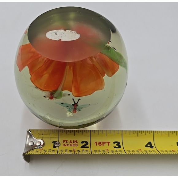 Vintage‎ Hand Blown Art Glass Paperweight Orange Flower & 2 Bumble Bees Bubbles - Picture 13 of 14